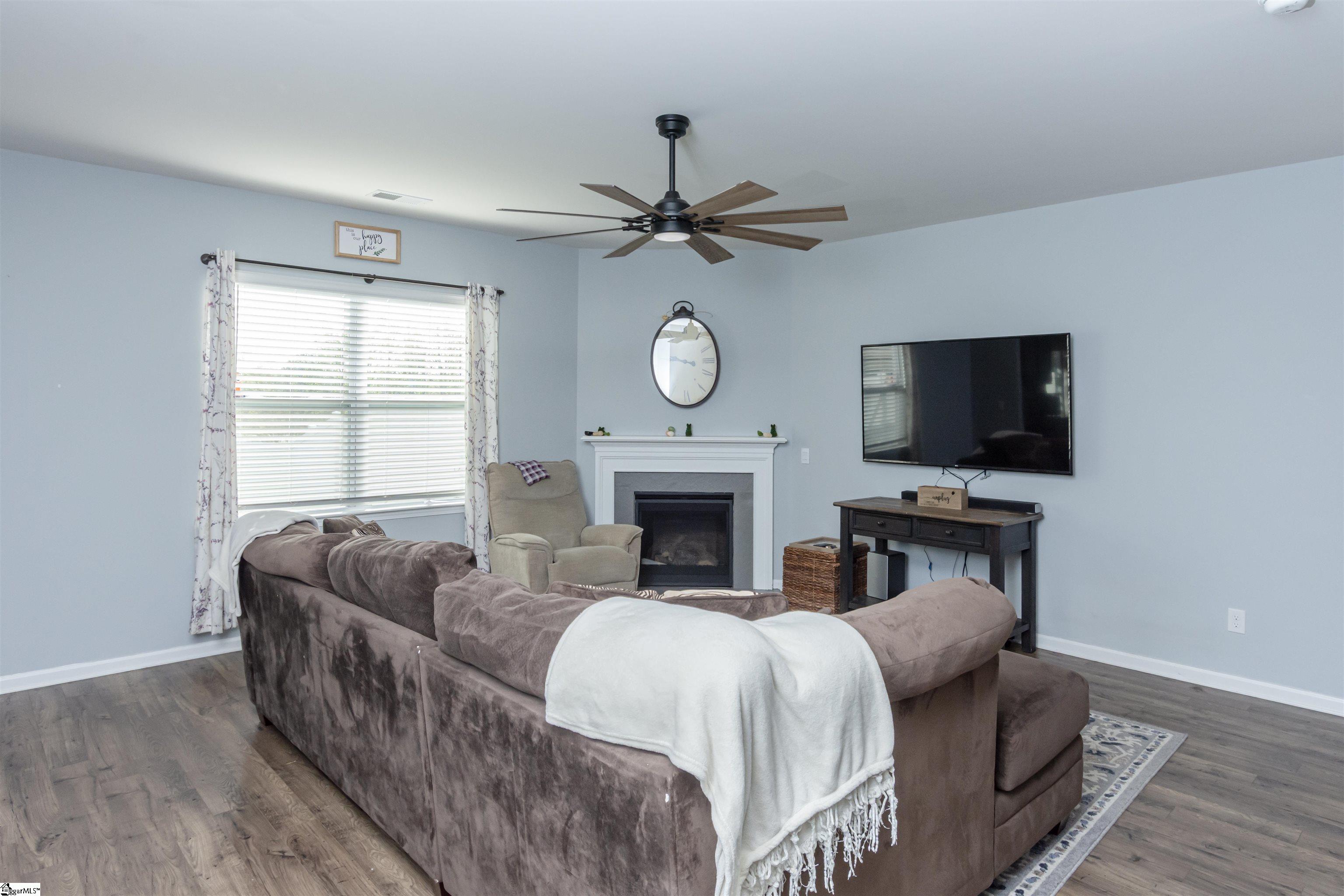 182 Light Spring Road Easley, SC 29642 - Photo 5 of 43