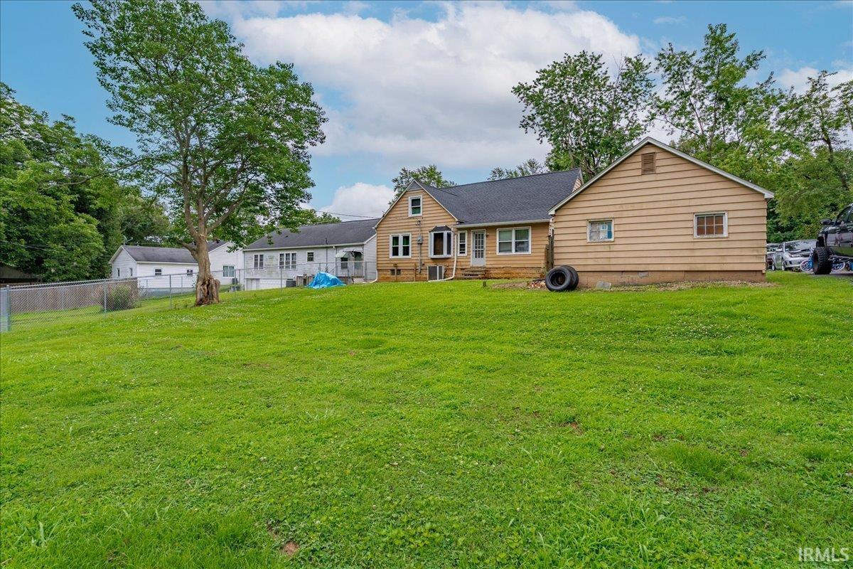609 Center Street Rockport, IN 47635 - Photo 41 of 44