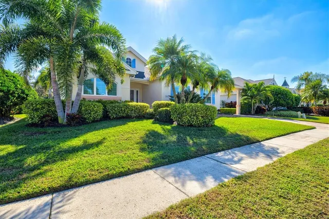 $962,000 | 4616 Swordfish Drive, Bradenton, FL 34208