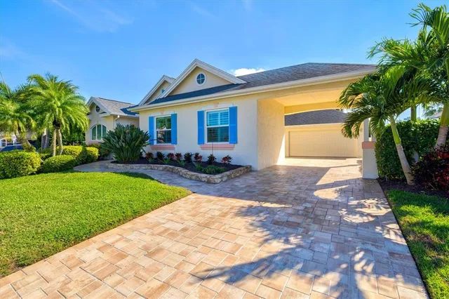 $962,000 | 4616 Swordfish Drive, Bradenton, FL 34208