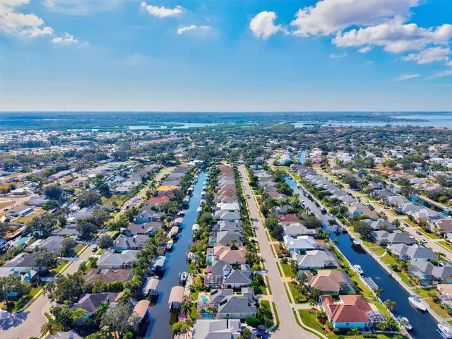 $962,000 | 4616 Swordfish Drive, Bradenton, FL 34208