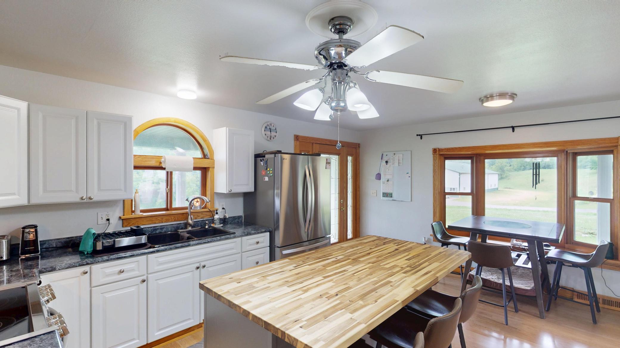 W25757 Bear Coulee Road Trempealeau, WI 54661 - Photo 15 of 91