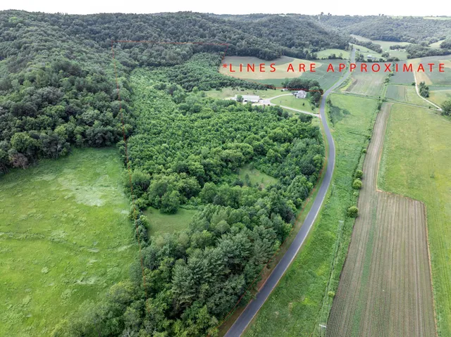 $995,000 | W25757 Bear Coulee Road, Trempealeau, WI 54661