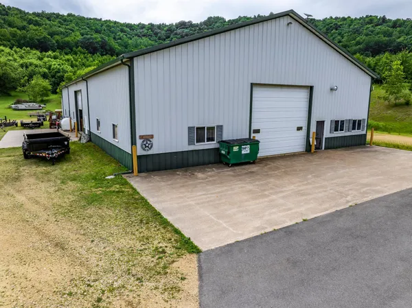 $995,000 | W25757 Bear Coulee Road, Trempealeau, WI 54661