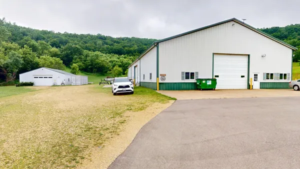 $995,000 | W25757 Bear Coulee Road, Trempealeau, WI 54661