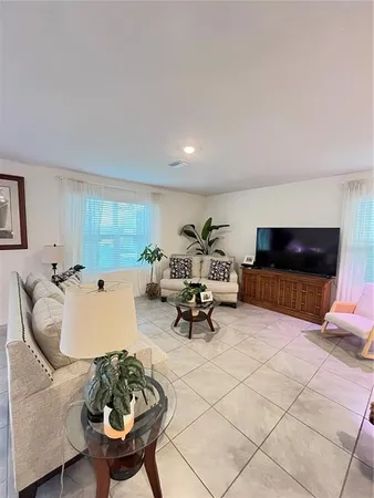 $2,850 | 17032 Oval Rum Drive, Wimauma, FL 33598