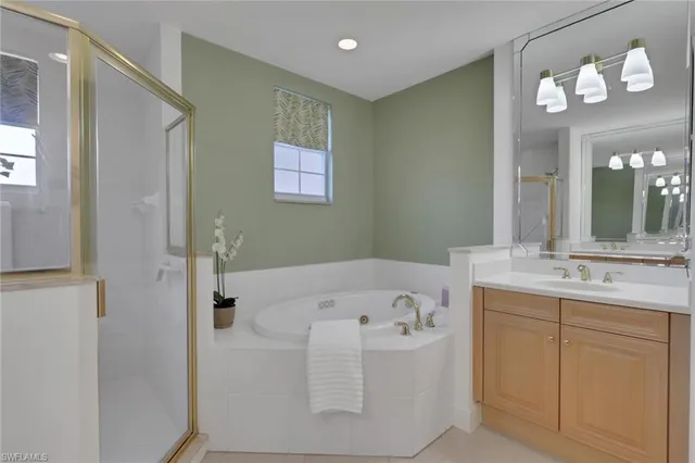 $635,000 | 714 Regency Reserve Circle, Unit 3201, Naples, FL 34119