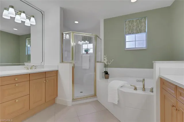 $635,000 | 714 Regency Reserve Circle, Unit 3201, Naples, FL 34119