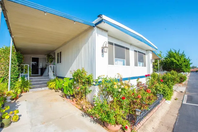 $209,999 | 1010 East Bobier Drive, Unit 12, Vista, CA 92084