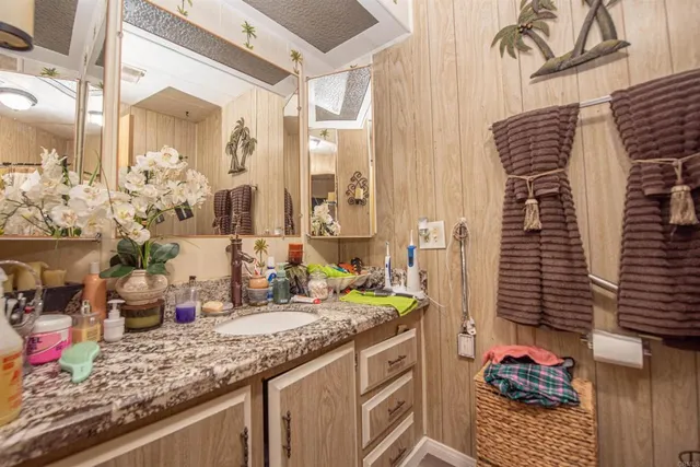 $209,999 | 1010 East Bobier Drive, Unit 12, Vista, CA 92084