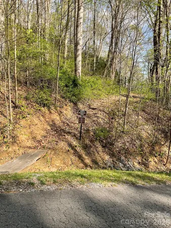 $299,000 | 1414 Easy Wind Drive, Unit 56, Swannanoa, NC 28778