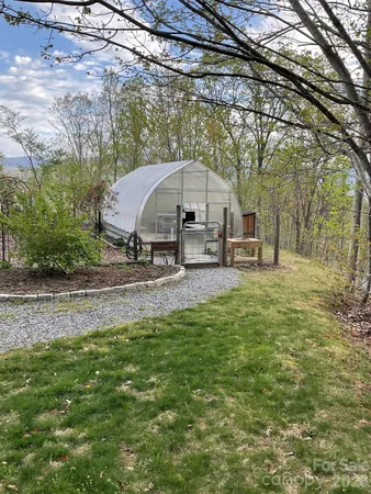 $299,000 | 1414 Easy Wind Drive, Unit 56, Swannanoa, NC 28778