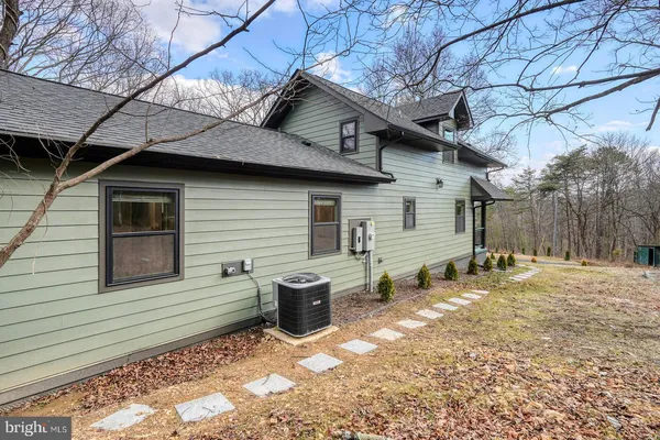 $524,990 | 598 Indian Run Lane, Strasburg, VA 22657