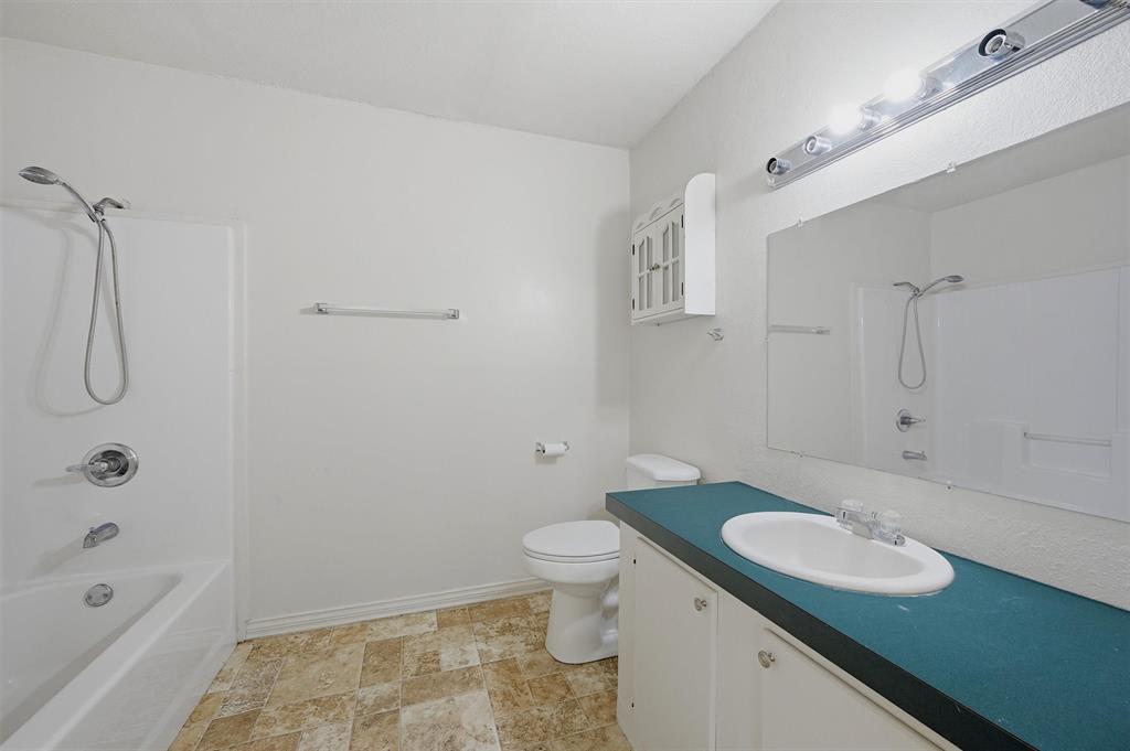 1105 West Hull Street Denison, TX 75020 - Photo 23 of 25