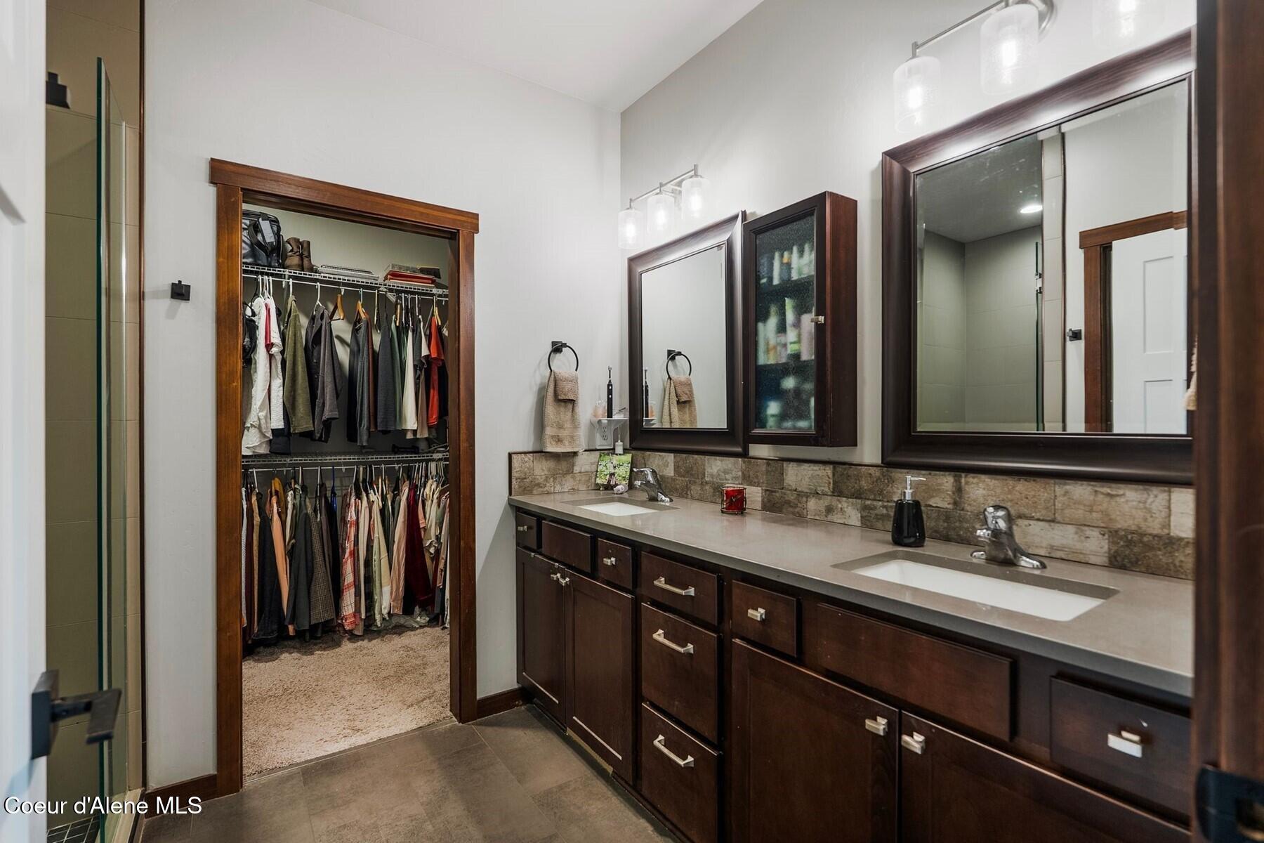 96 Rimrock Court Priest River, ID 83856 - Photo 8 of 27 Primary Bathroom