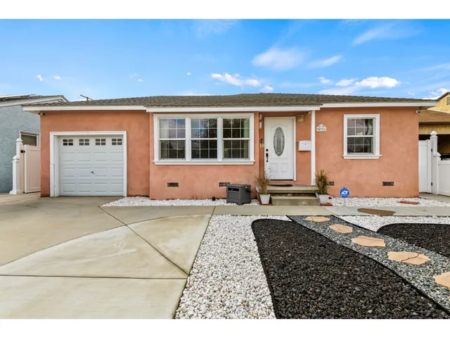 $850,000 | 9872 Potter Street, Bellflower, CA 90706