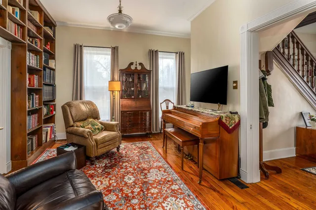 $229,000 | 204 South 17th Street, Murphysboro, IL 62966