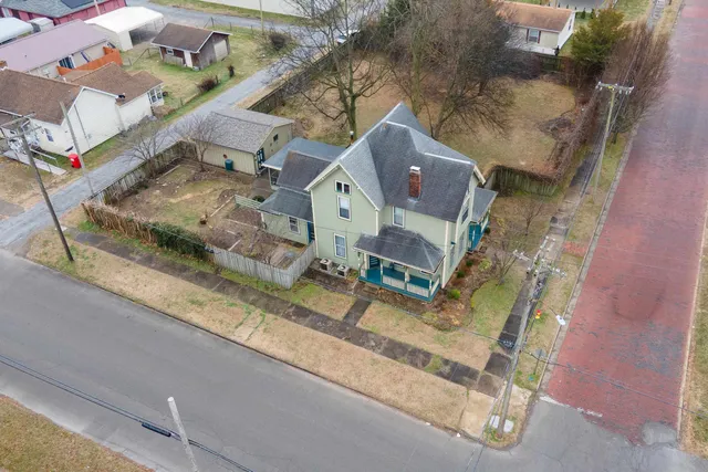 $229,000 | 204 South 17th Street, Murphysboro, IL 62966