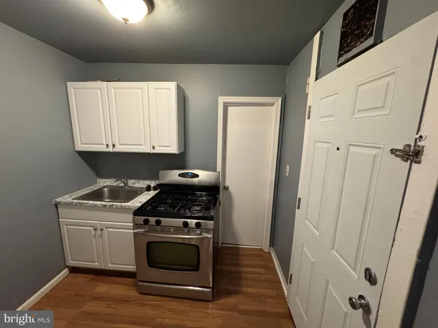 $1,050 | 1111 Green Street, Reading, PA 19604