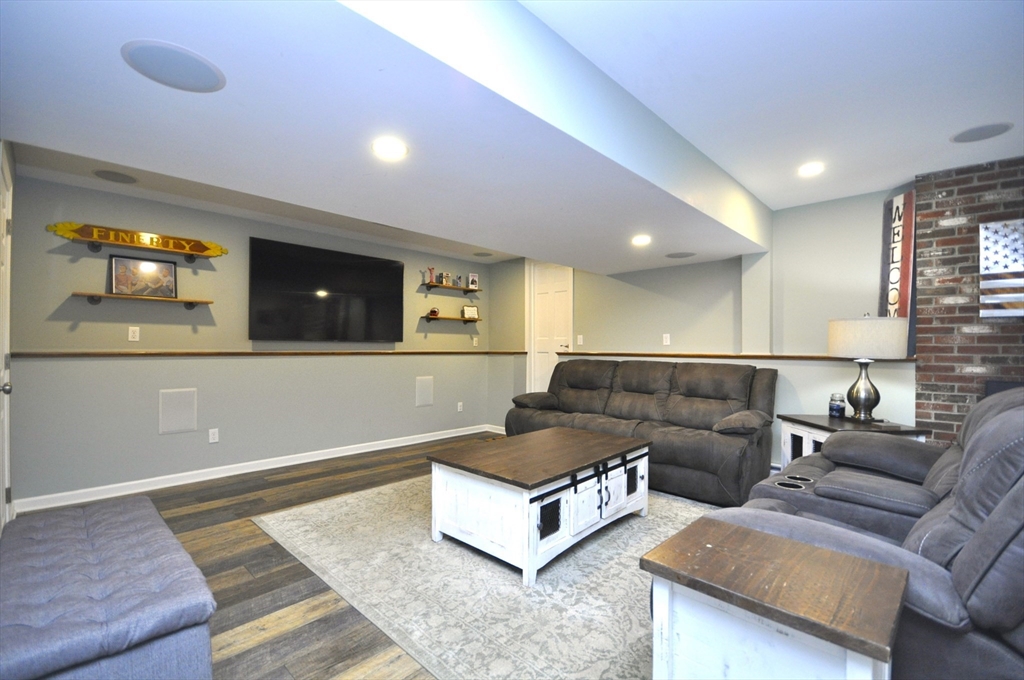 46 Bridle Road Bridgewater, MA 02324 - Photo 21 of 37 Gallery Image 21