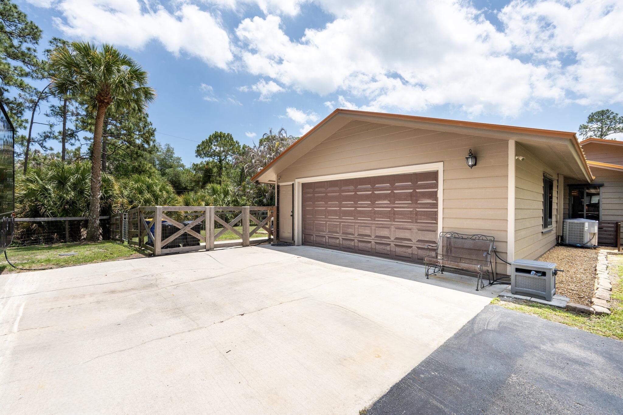 11001 Southwest Hawk View Circle Stuart, FL 34997 - Photo 45 of 52 5-web-or-mls-A7405309
