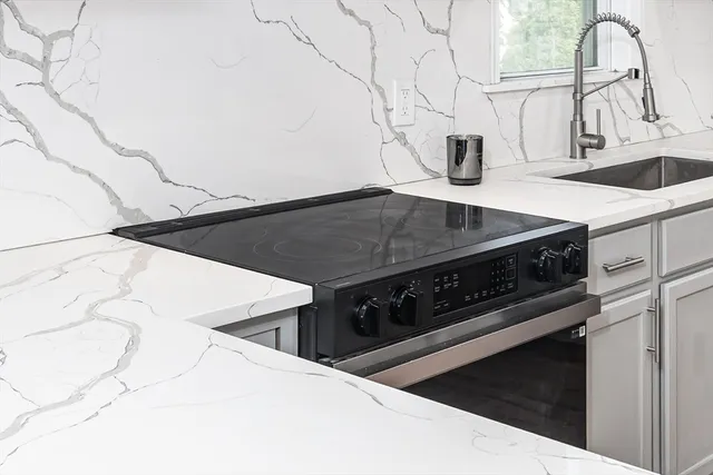 $630,000 | 3 Flynn Avenue, Danvers, MA 01923