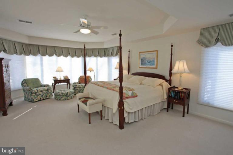 3478 Monarch Drive Edgewater, MD 21037 - Photo 4 of 17 Master Bedroom