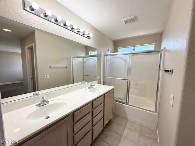 $1,895 | 2613 Pinerock Street, Las Vegas, NV 89156