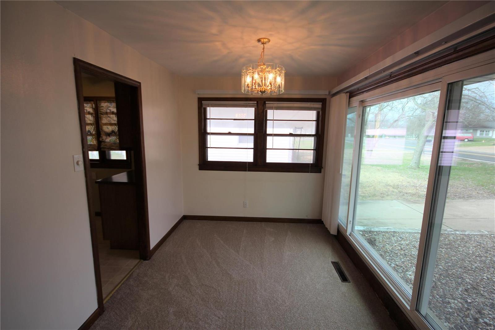 2840 Sheridan Road St. Louis, MO 63125 - Photo 5 of 20