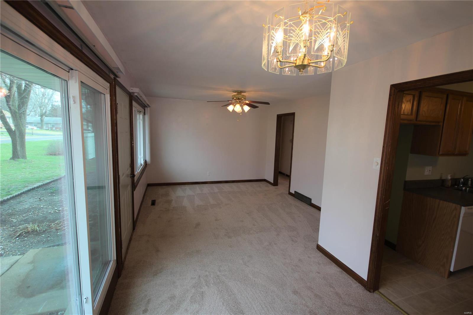 2840 Sheridan Road St. Louis, MO 63125 - Photo 6 of 20