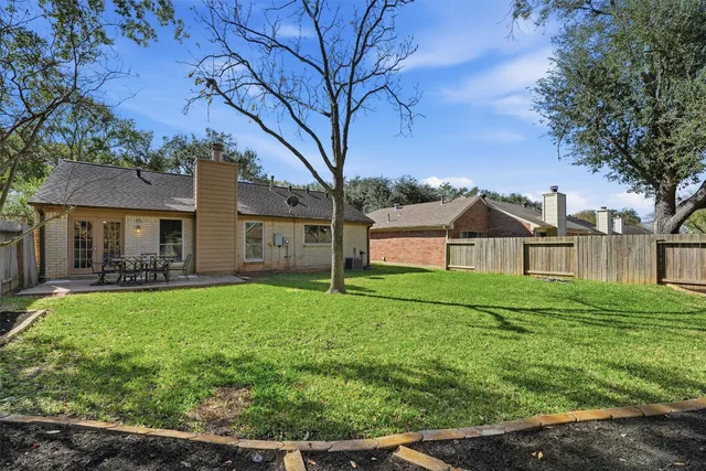 a view of backyard of house