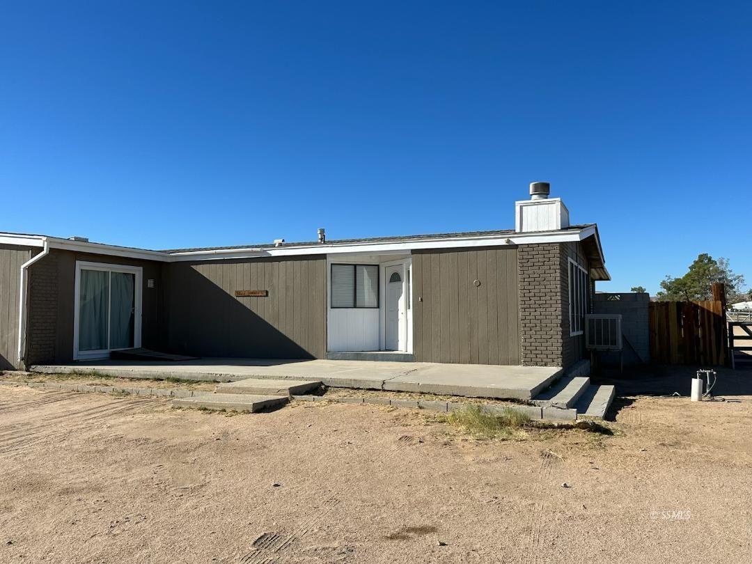 1877 East Bowman Road Ridgecrest, CA 93555 - Photo 1 of 24