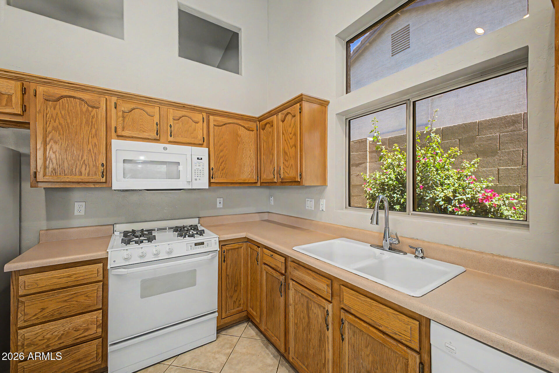 3060 North Ridgecrest, Unit 132 Mesa, AZ 85207 - Photo 13 of 33 13 - Ridgecrest