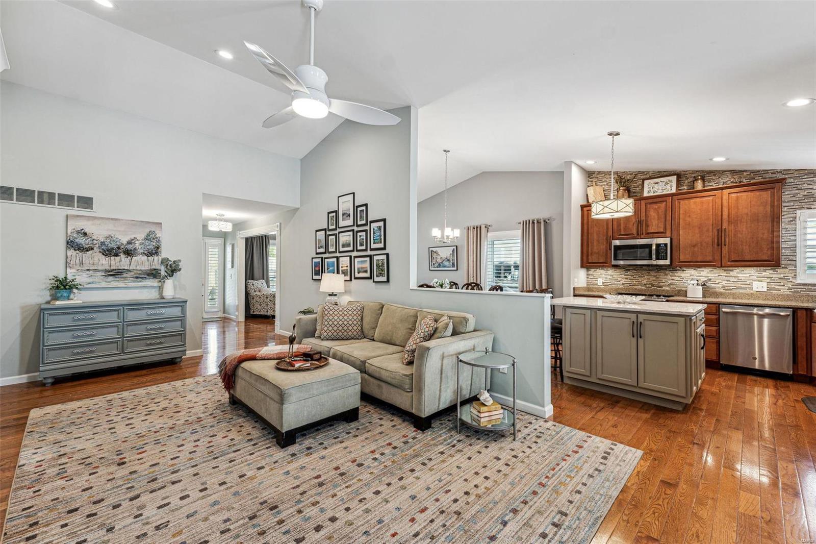 507 Shepards Crossing Ballwin, MO 63021 - Photo 7 of 28 Gallery Image 7