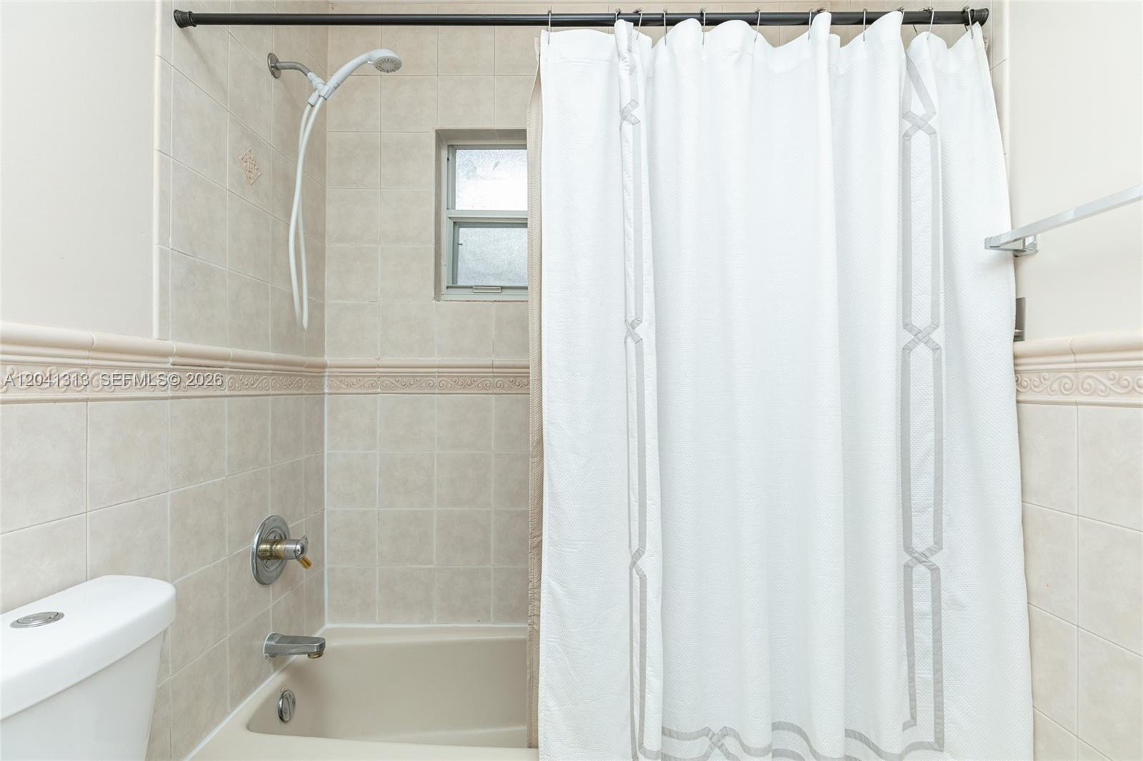 5760 Southwest 51st Street Miami, FL 33155 - Photo 30 of 37