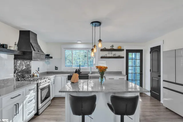 $255,000 | 200 St Lo Circle, Easley, SC 29640