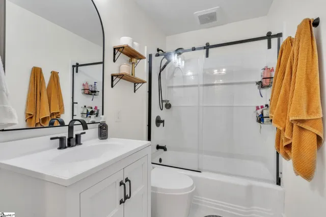 $255,000 | 200 St Lo Circle, Easley, SC 29640