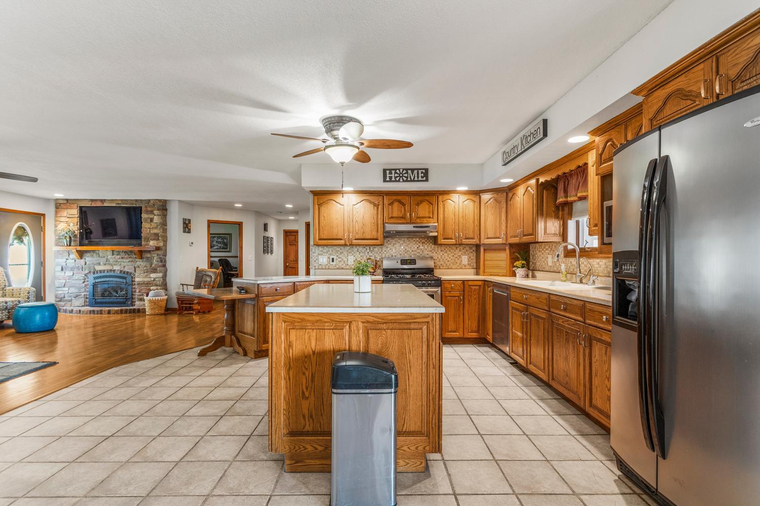 12317 North 1100 East Road Catlin, IL 61817 - Photo 11 of 44