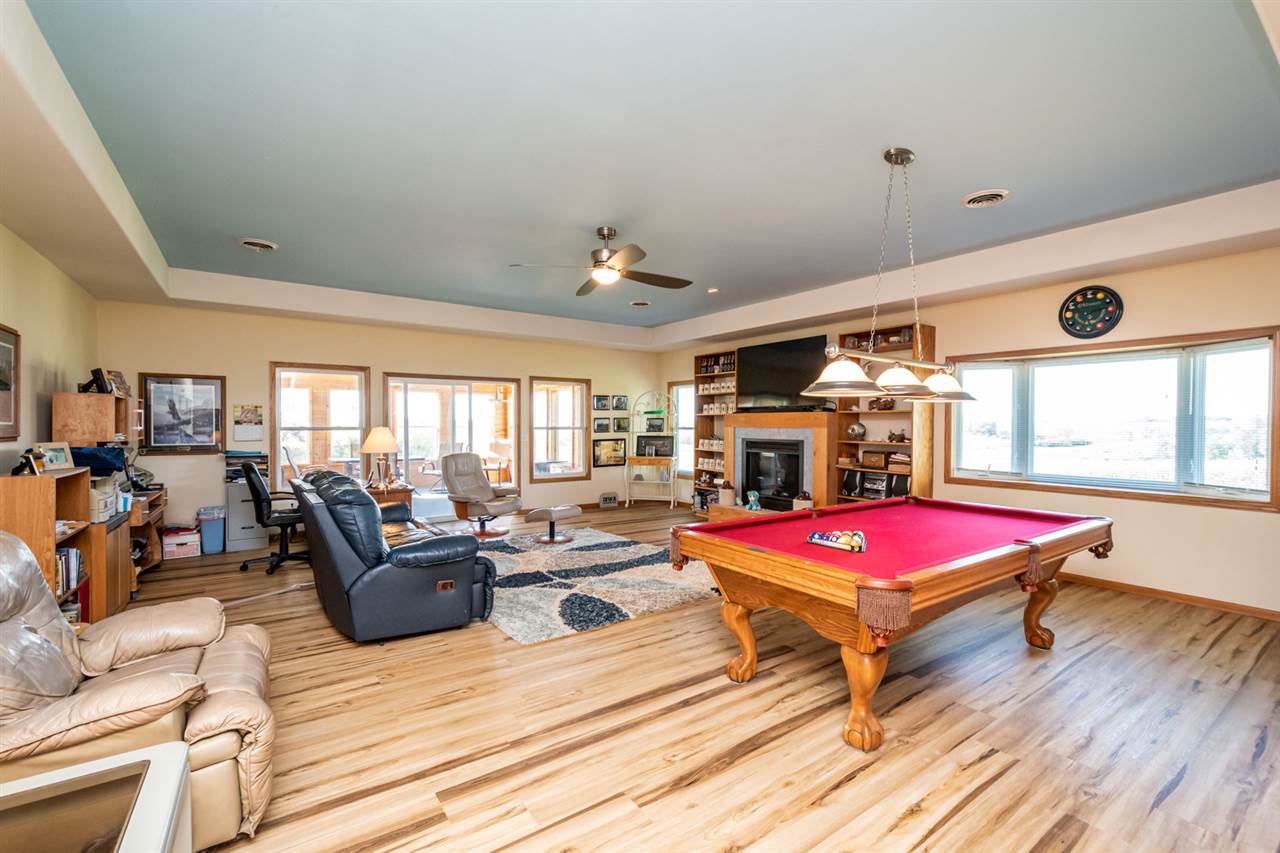 1087 Rohret Road Southwest Oxford, IA 52322 - Photo 19 of 36 Gallery Image 19