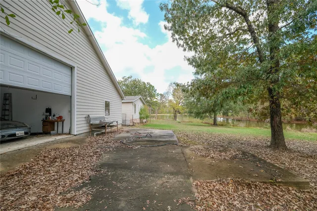 $210,000 | 170 W Creek, Trinity, TX 75862