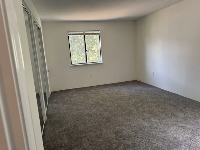 $312,900 | 5 Village Rock Lane, Unit 24, Natick, MA 01760