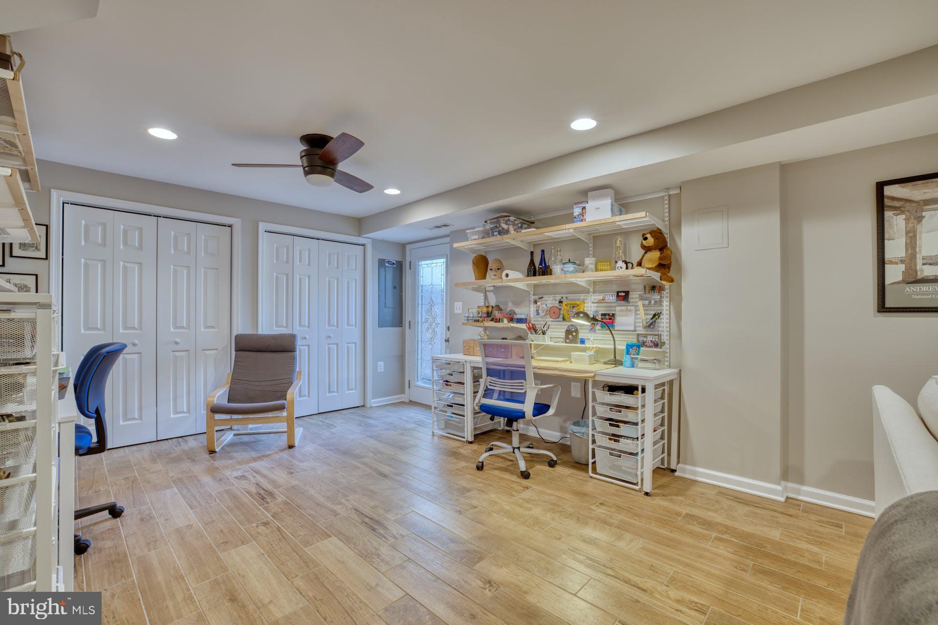 1829 Wainwright Drive Reston, VA 20190 - Photo 34 of 44