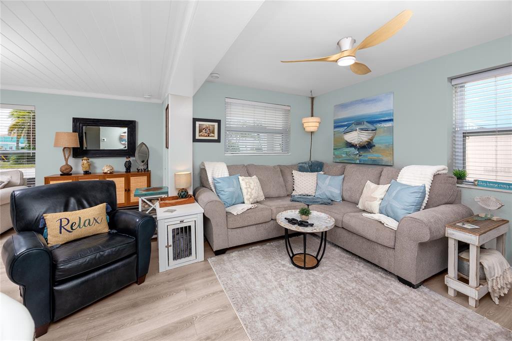 136 143rd Avenue Madeira Beach, FL 33708 - Photo 19 of 54