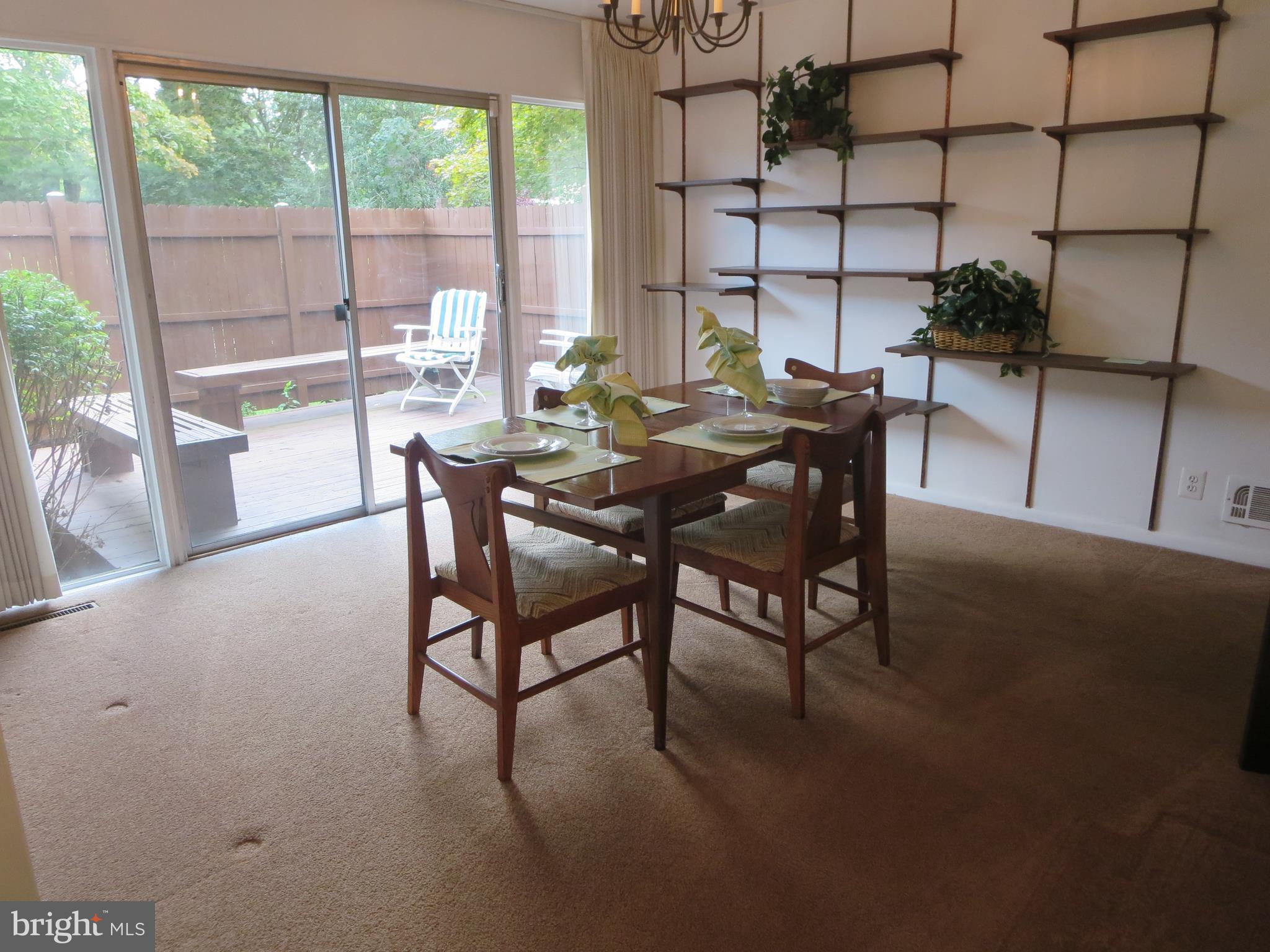10143 Spring Pools Lane Columbia, MD 21044 - Photo 6 of 30 Dining Room