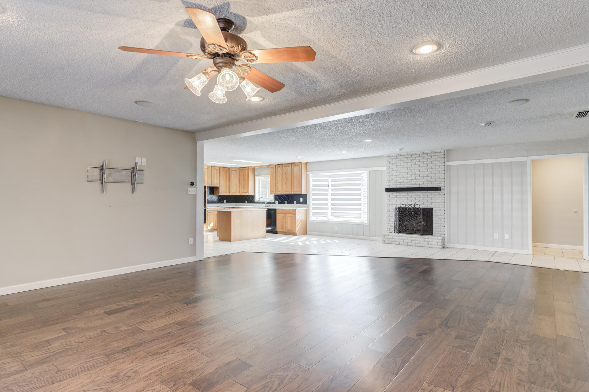5407 7th Street Lubbock, TX 79416 - Photo 2 of 65 5407-7th-St_Lubbock-TX_8_Living-Room
