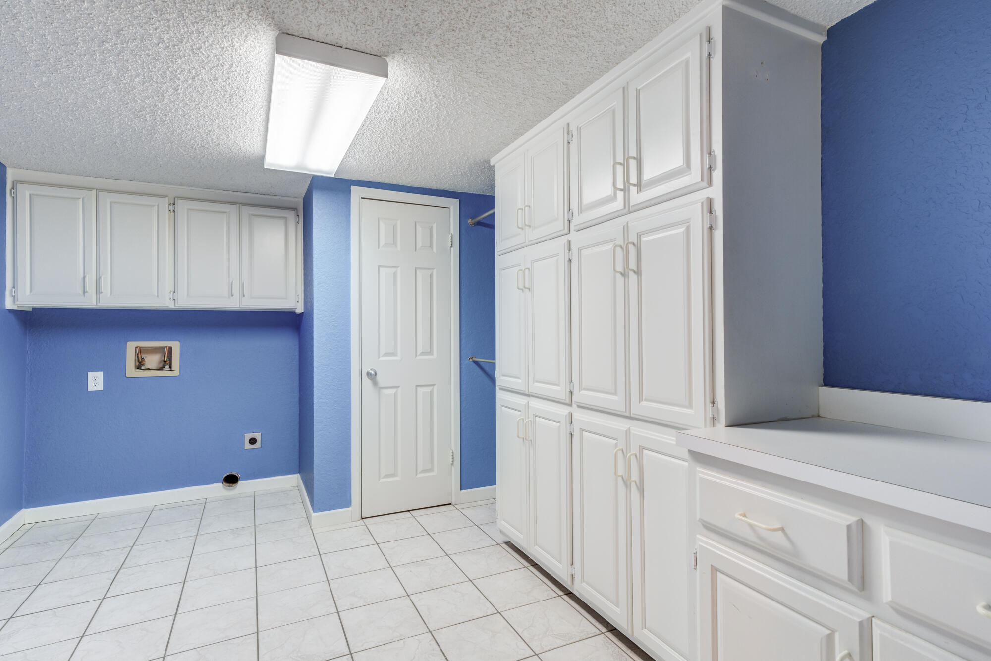 5407 7th Street Lubbock, TX 79416 - Photo 52 of 65 5407-7th-St_Lubbock-TX_51_Laundry-Room