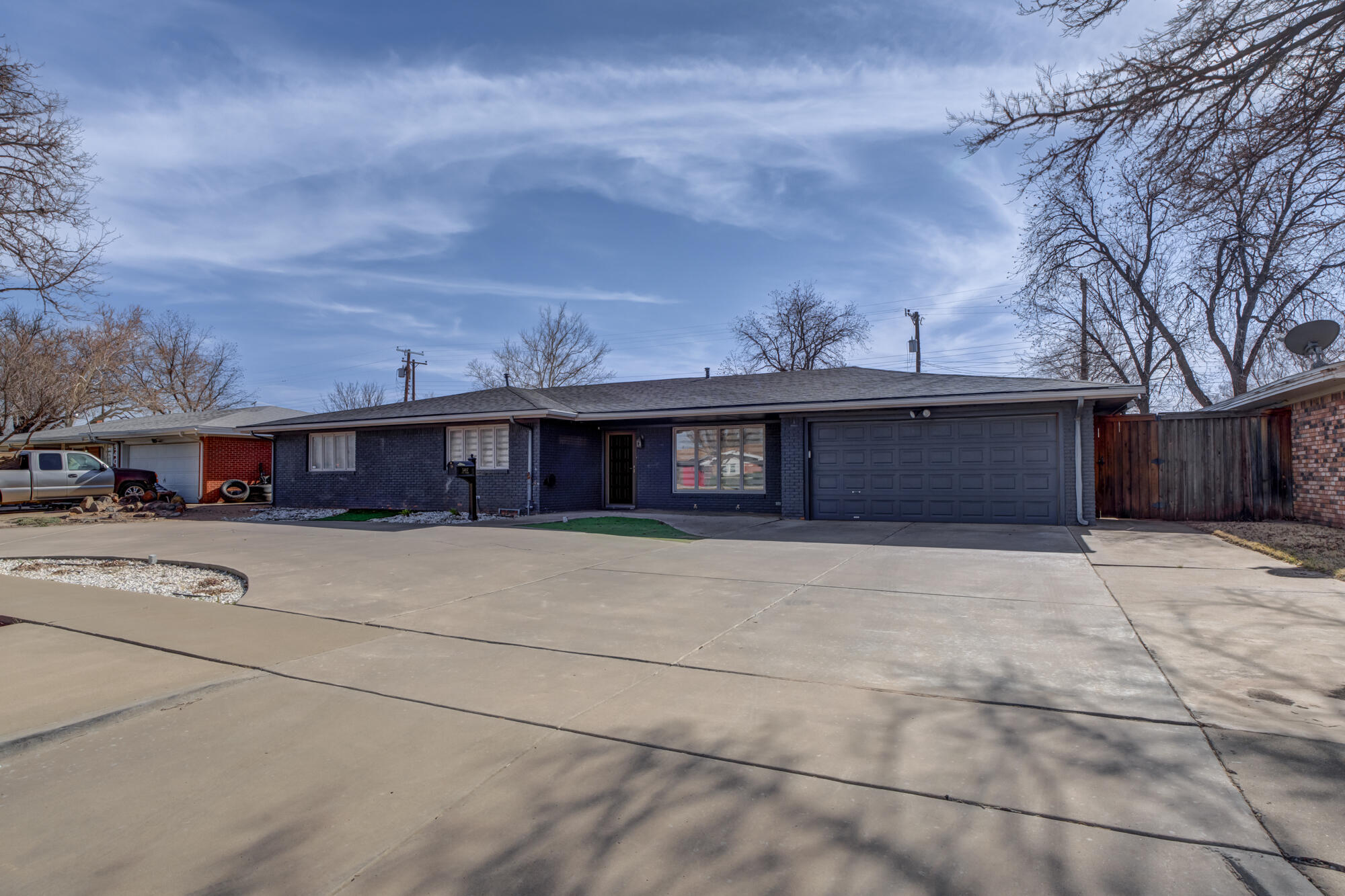 5407 7th Street Lubbock, TX 79416 - Photo 6 of 65 5407-7th-St_Lubbock-TX_1_Front-Exterior