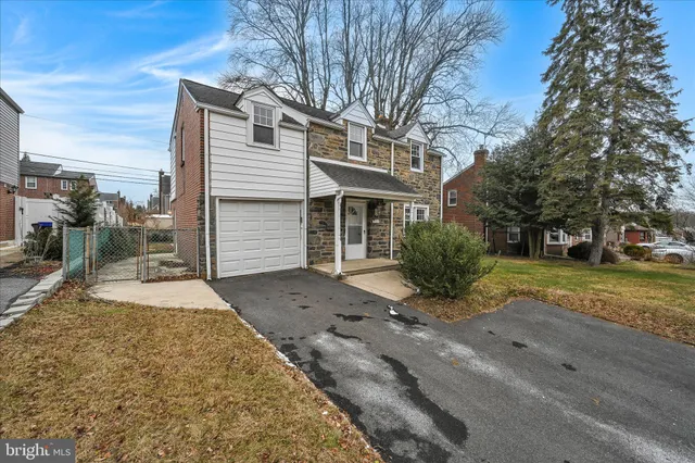 $399,900 | 1501 Burmont Road, Drexel Hill, PA 19026