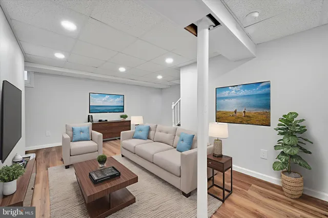 $399,900 | 1501 Burmont Road, Drexel Hill, PA 19026