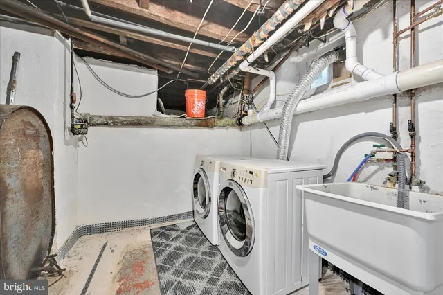 $399,900 | 1501 Burmont Road, Drexel Hill, PA 19026